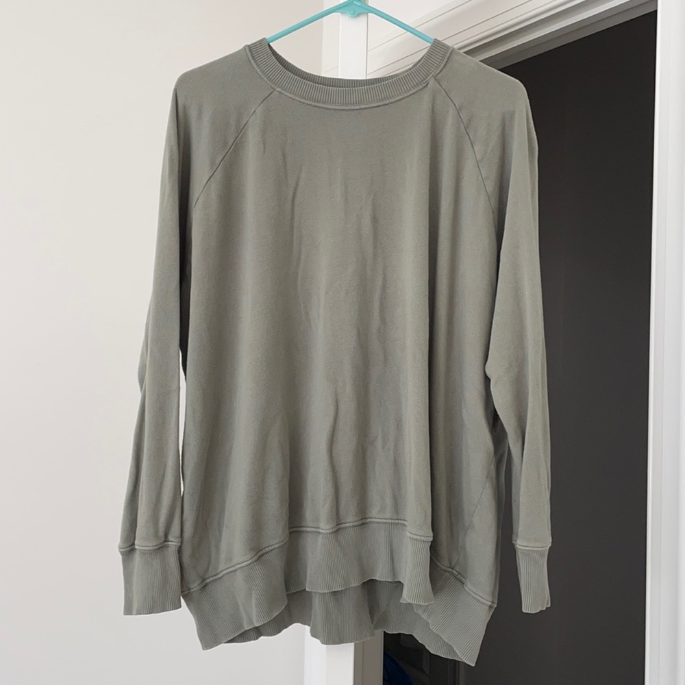 Aerie Long Sleeve Sweatshirt